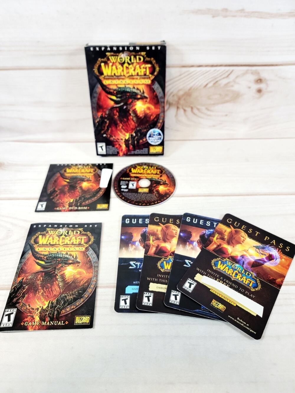 World of Warcraft Cataclysm Expansion Set PC Game DVD-ROM CIB W/Codes